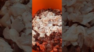 Вопрос???Как кормить немецкую овчарку!!!!