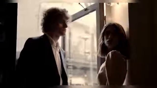 Прохожей | Автор стихотворения: Шарль БОДЛЕР (Перевод с французского Вильгельма Левика)