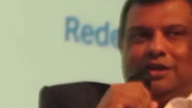 Tony Fernandes A Life in Aviation смотреть онлайн