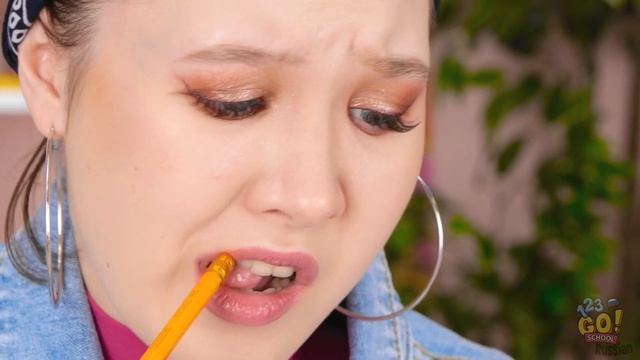 ЗАБАВНЫЕ ШКОЛЬНЫЕ ЛАЙФХАКИ И ХИТРОСТИ | Интересные идеи для списывания от 123GO! SCHOOL