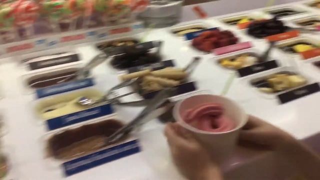 Обзор от Стёпы / Yogurt frenzy смотреть онлайн