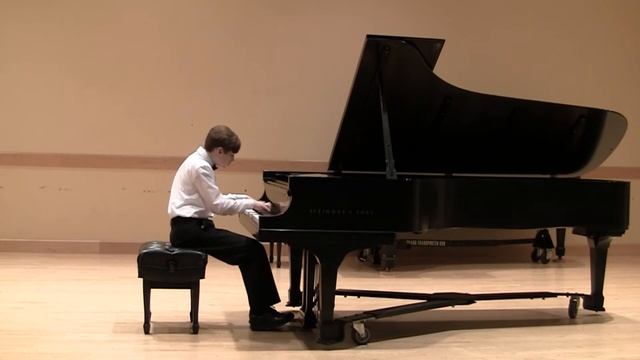 Sasha plays Chopin Polonaise Op. 53 смотреть онлайн