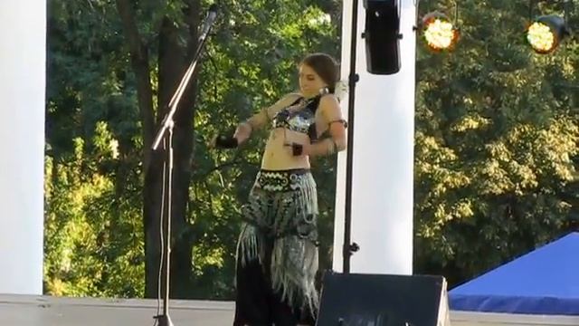 Восточный Танец в парке Гагарина. Житомир смотреть онлайн