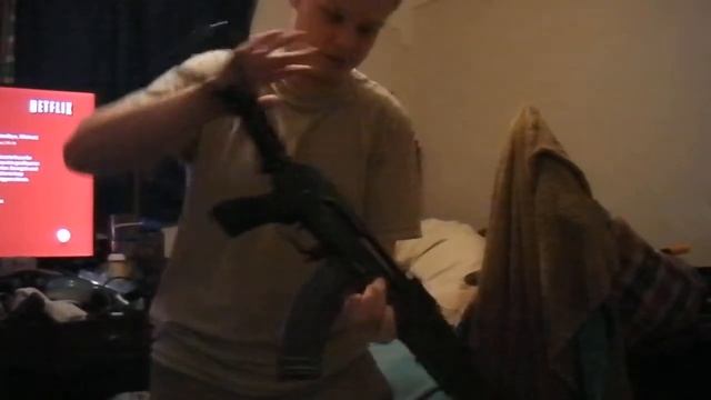 RAW FOOTAGE TEST AT 720P 60FPS IN LOW LIGHT Samsung (SMX - U20) смотреть онлайн