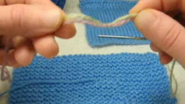 Прячем незаметно кончики в платочной вязке. Как спрятать концы нитей в двухстороннем узоре. смотреть онлайн