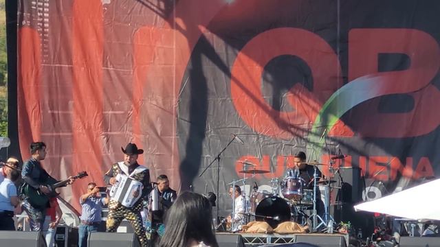 Jose Torres LA Cumbia de la Nacha Tetecua Festival 5 de Mayo Que Buena Los Angeles 2023 смотреть онлайн