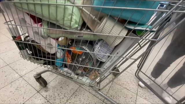 VLOG #1 ПЕРЕЕЗД В САНКТ-ПЕТЕРБУРГ?️ | поиск квартиры | жизнь с подругой | адаптация смотреть онлайн