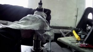 Ремонт заднего амортизатора Рейсер Кроссрунер