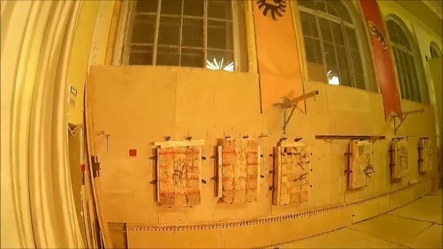 Метание ножа с видеокамерой на голове смотреть онлайн