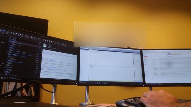 Dell 7470 Third Monitor Issue смотреть онлайн