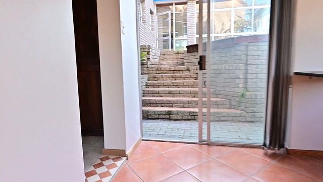 42 Helling St, Protea Hoogte, Cape Town, 7560, South Africa смотреть онлайн