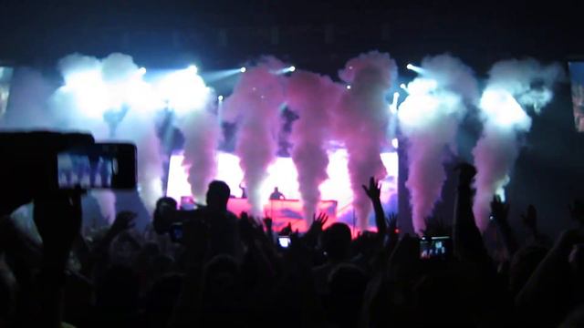 Swedish House Mafia live @ Stadium Live, Moscow 15.12.2012 смотреть онлайн