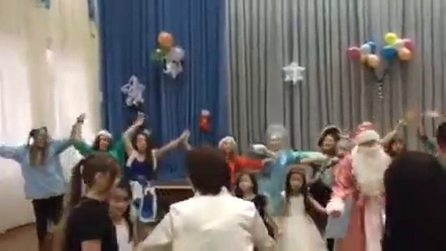 Пока часы 12 бьют смотреть онлайн