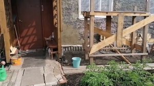 Штукатурка проблемной шлаковой стены, не большой обзор бетоносмесителя!