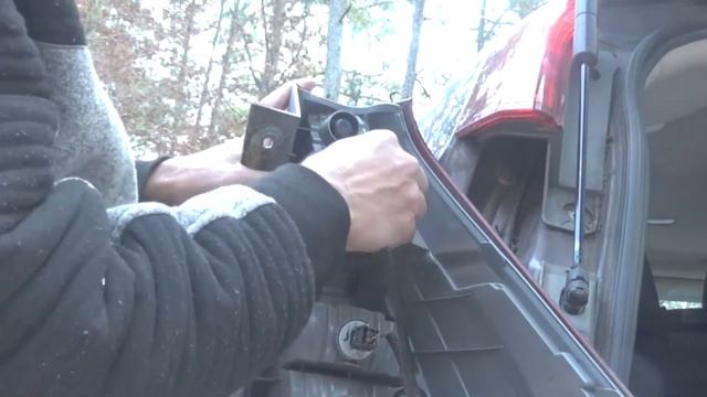 2015 Honda CRV Stop And Signal Light Replacement