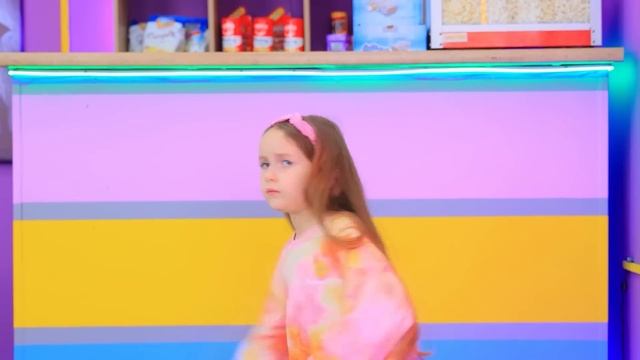 Как пронести покемона в кинотеатр - часть 4! Покемоны в реальной жизни! смотреть онлайн