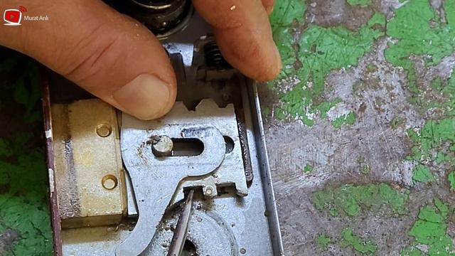 Anahtarsız İç Kapı Kilidi Nasıl Açılır смотреть онлайн