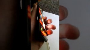 Зелёная полоса на экране телефона