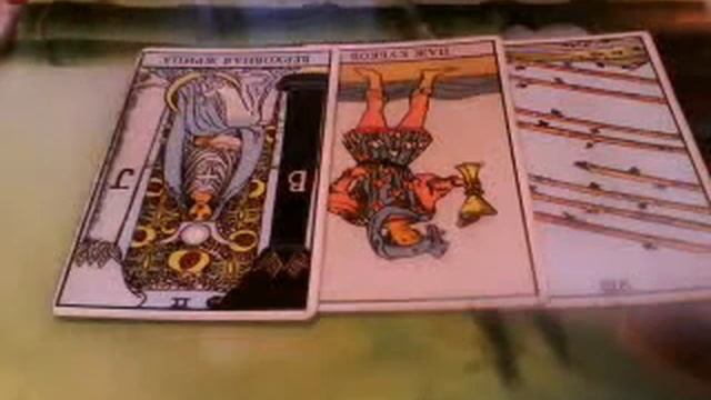 Любовный Треугольник. ТАРО ГАДАНИЕ. смотреть онлайн