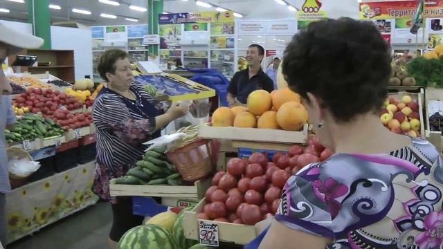 Tadjiks, Ouzbeks et leurs fruits délicieux смотреть онлайн