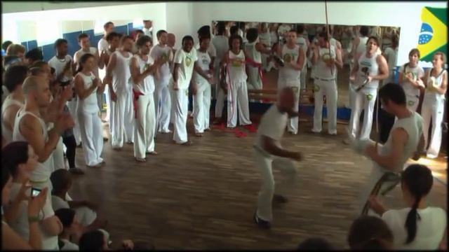 Capoeira München UNICAR Troca de corda 2011 смотреть онлайн