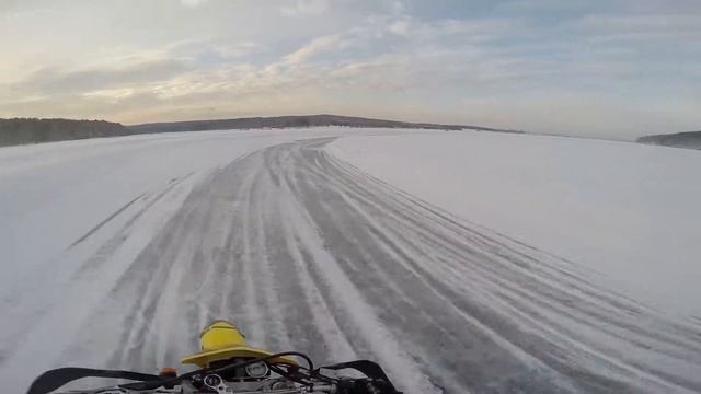 Ледовое кольцо. ТЕСТ ШИПОВ. Как завести мотоцикл зимой? смотреть онлайн