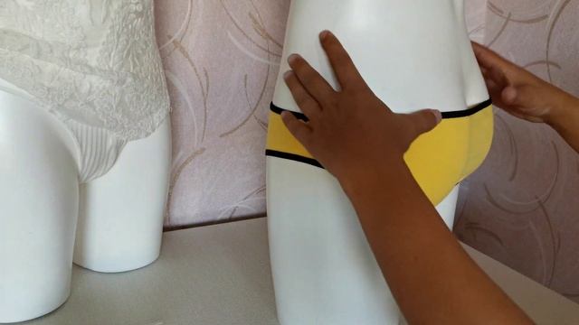 Обзор мужских трусов брифы Van Baam желтые с черной окантовкой Pineapple смотреть онлайн