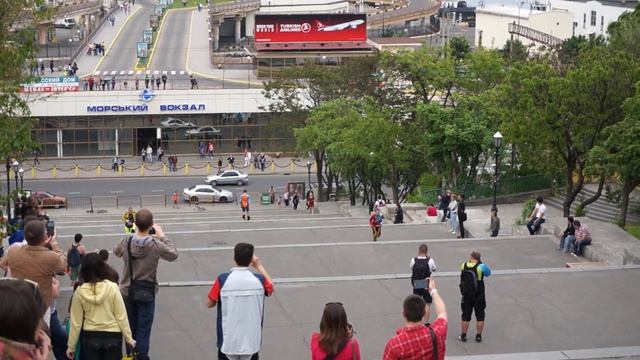 Велобульвар. Финал соревнований по Даунхиллу на Потемкинской лестнице. Downhill смотреть онлайн