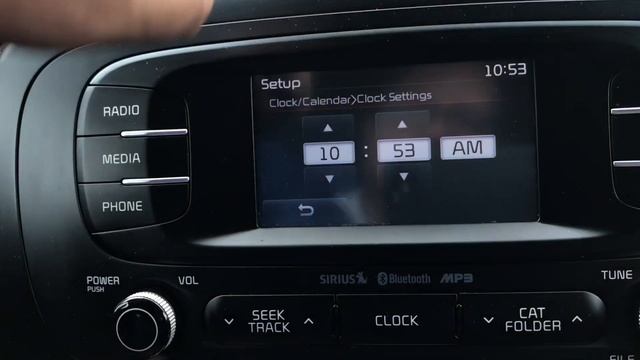 How to set the clock on a 2016 Kia Soul. смотреть онлайн