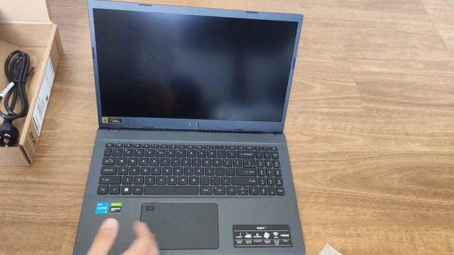Acer Aspire 7 Unboxing(A715-51G-5698) смотреть онлайн