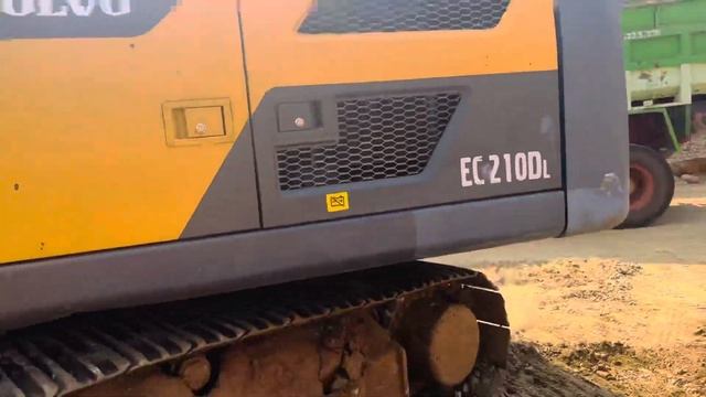 Volvo Excavator 210