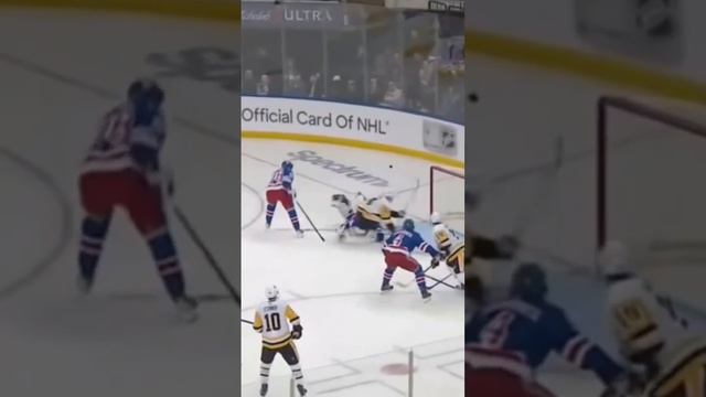 Игорь Шестёркин супер сейв в матче с Питсбургом смотреть онлайн