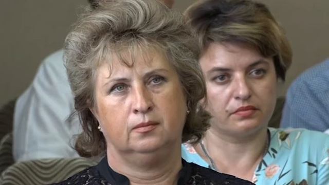 Очередное заседание Совета депутатов прошло в Старом Осколе смотреть онлайн