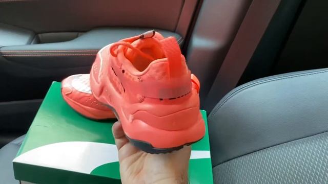 Puma Rise Neon Pack Nrgy Peach Womens sneakers смотреть онлайн