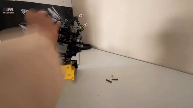 Lego BMW Motorrad Build - 42130