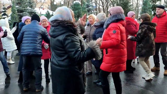 А Я РЕШУ САМА, ЧТО МНЕ ДЕЛАТЬ ЗАВТРА! ТАНЦЫ ХАРЬКОВ УКРАИНА ДЕКАБРЬ 2023 #dance #kharkiv смотреть онлайн