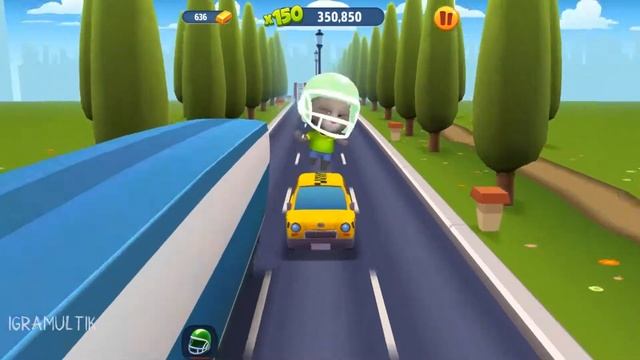 НУБ из Майнкрафт Minecraft против КОТ ТОМ из Говорящий Том бег за золотом! Беговой челлендж! смотреть онлайн