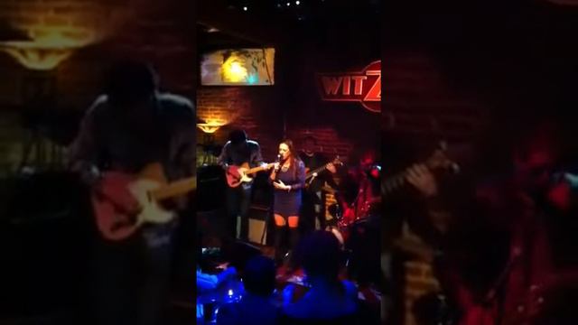 Raquel Rodriguez- Already Beat смотреть онлайн