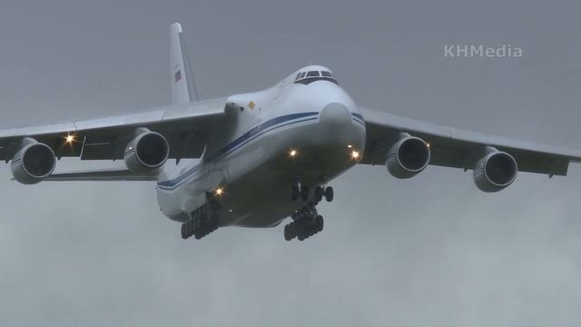 посадка в сложных метеоусловиях Ан-124 Руслан RF-82034 смотреть онлайн