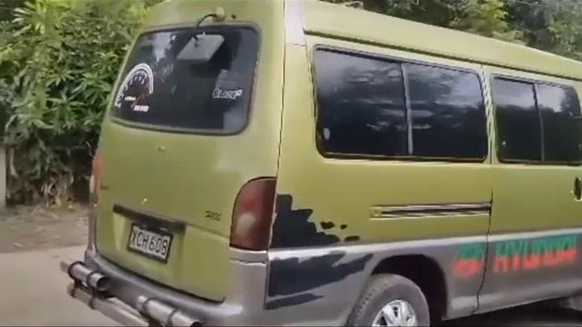 Check This Out ! Hyundai Grace 2002 Diesel/Manual