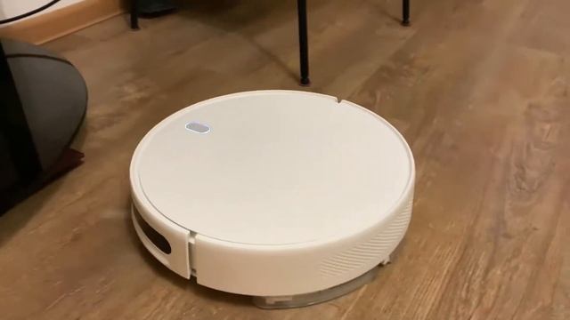 РОБОТ ПЫЛЕСОС XIAOMI ОТЗЫВЫ Mi Robot Vacuum Mop Essential ПЕРВЫЙ ЗАПУСК с ВЛАЖНОЙ УБОРКОЙ ОБЗОР смотреть онлайн