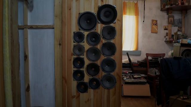 Акустический щит на разных динамиках: 4гд-35, 3гд-38, 3гд-45, 5гдш-4, 6гдш-5, 10гд-30е. Послушаем. смотреть онлайн