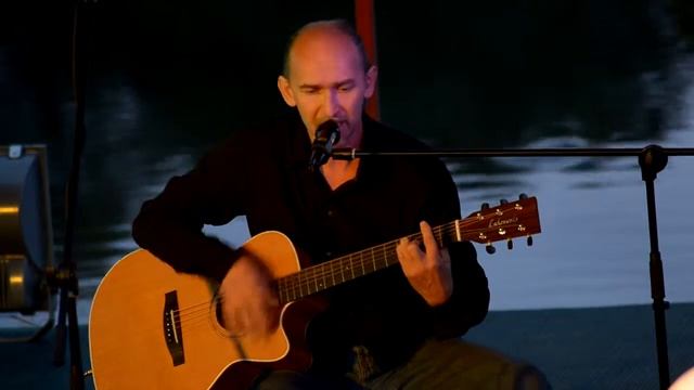 Алексей Кузнецов «Я сижу в темноте» смотреть онлайн