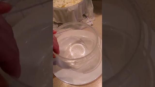 домашний сыр из молока, яиц и кефира смотреть онлайн