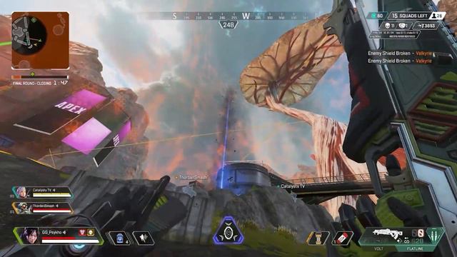 Apex Legends New Update Breaks The Game & Heirloom Controversy смотреть онлайн
