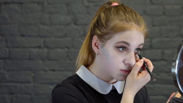 ОБРАЗ УЭНЗДИ АДДАМС НА ХЭЛЛОУИН || Varya Kuzmina смотреть онлайн