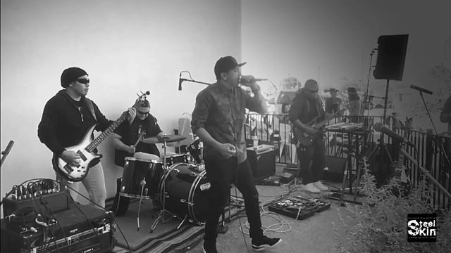 Liwanag sa Dilim (Rivermaya) - Cover by Steel Skin, Cafe’ de Manila, Dallas, Tx- Nov.19, 2017 смотреть онлайн