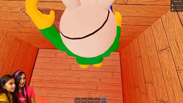 СЕКРЕТ СКИНОВ в PIGGY BOOK 2 они 100% ПИГГИ клоун это мышка ? Roblox Piggy Exstrime Mode смотреть онлайн