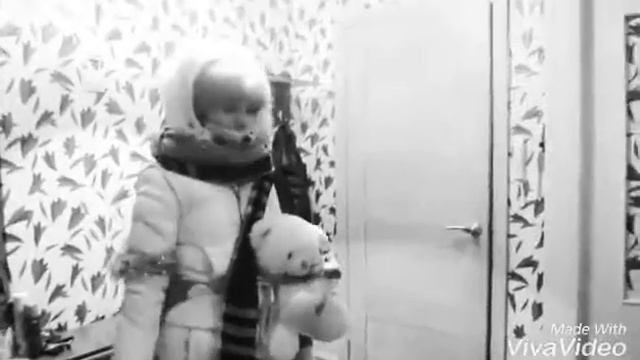 "Пошла погулять от бабушки| Vine by VlaЖaLike?" смотреть онлайн