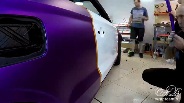 Audi A3 - Super Chrome Violet Satin смотреть онлайн